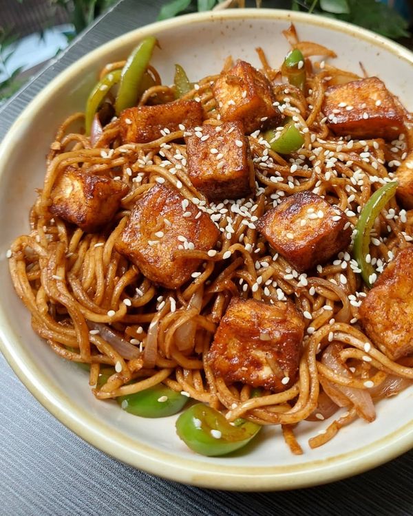 Paneer Stir Fry Noodles recipe