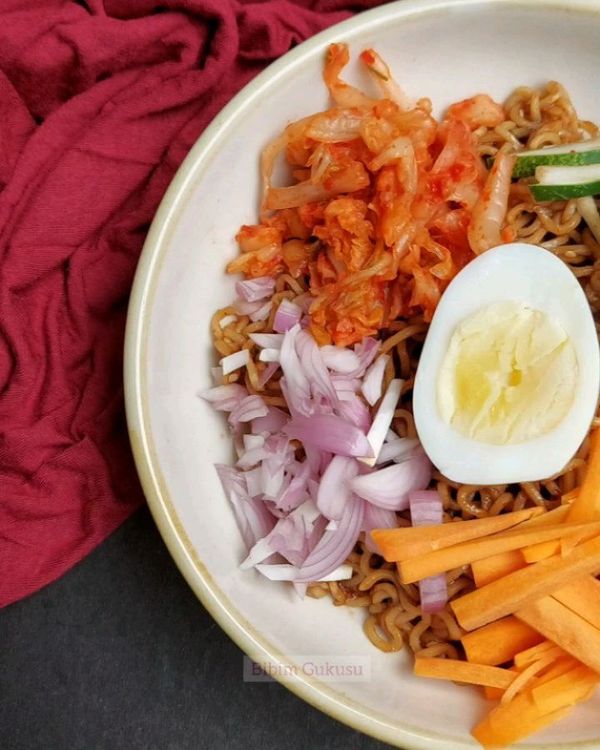 Bibim Guksu - Korean Cold Noodle Salad recipe