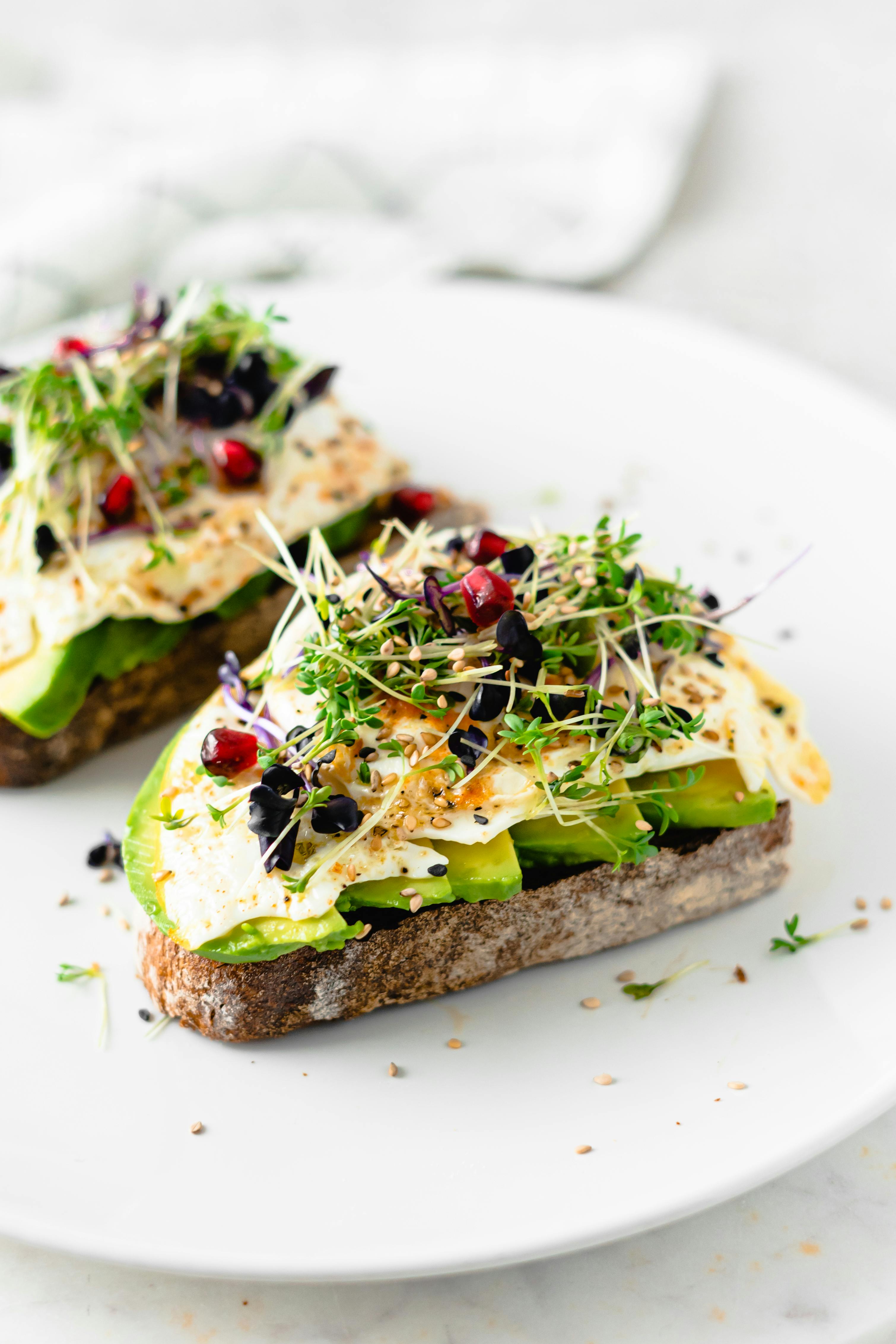 Avocado Toast with Fried Egg | Chefadora